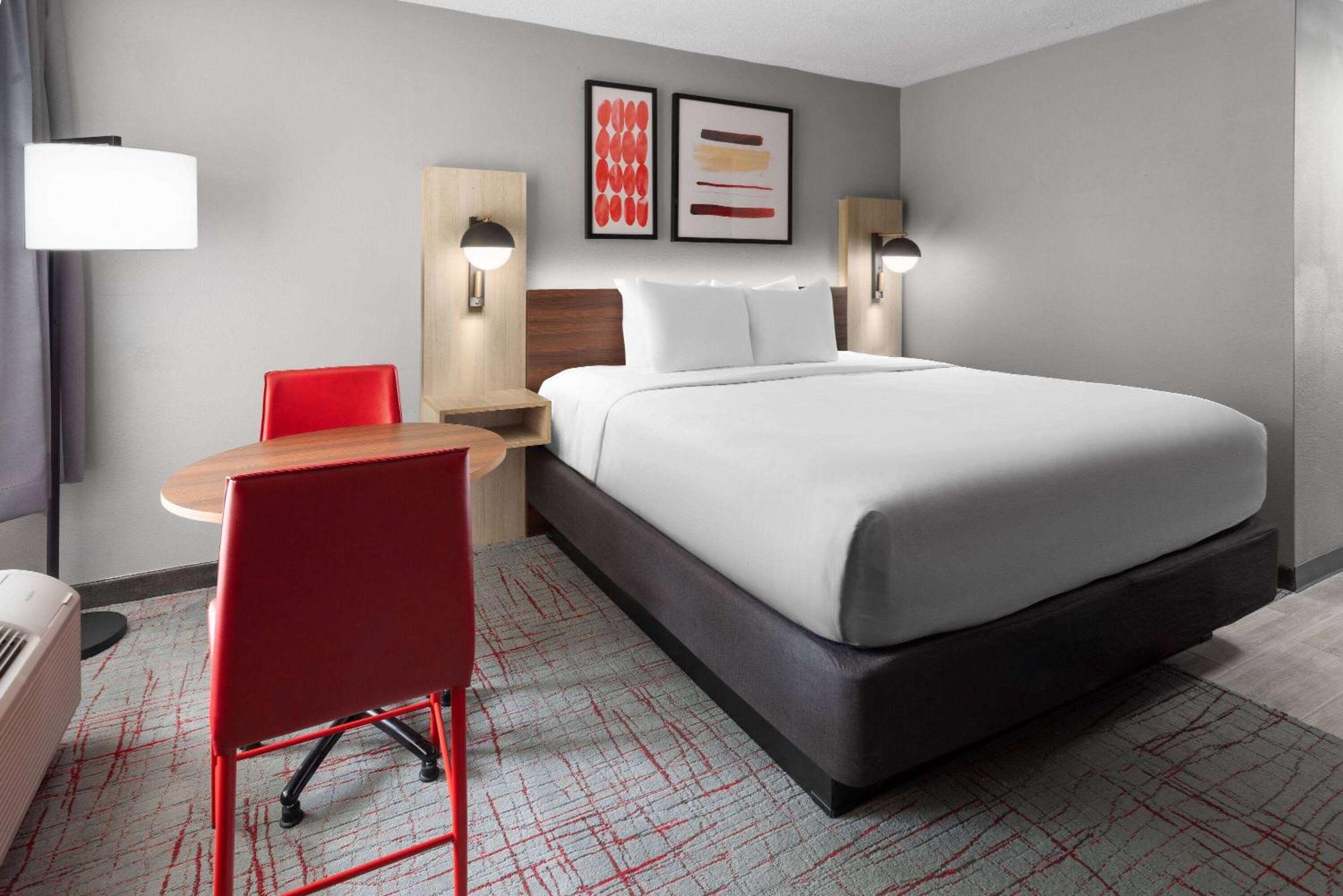 Hawthorn Extended Stay By Wyndham Columbia-Ft Jackson Bagian luar foto